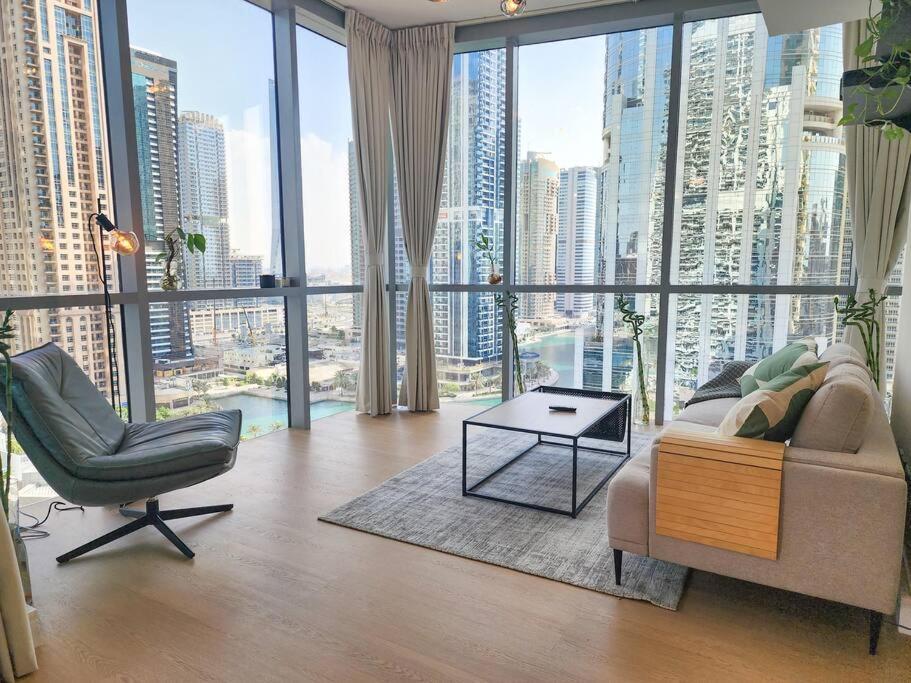 Next To Metro 1bed With Panoramic View Dubai